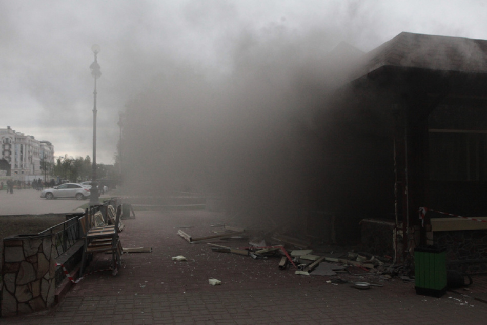 В Пушкинском районе ночью сгорела бытовка на Московском шоссе